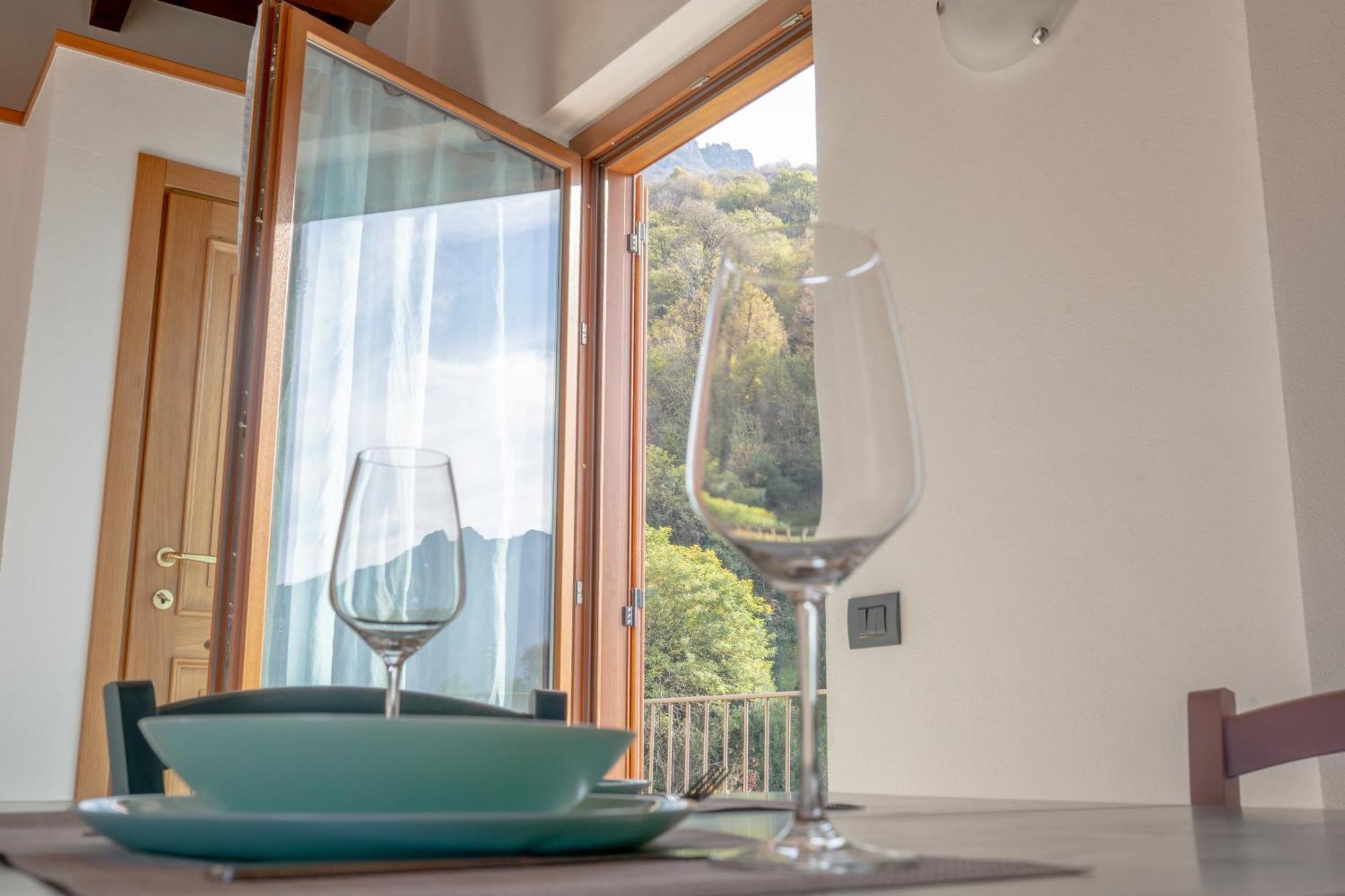Larius Apartment - Como Lake View Mandello del Lario Exterior photo
