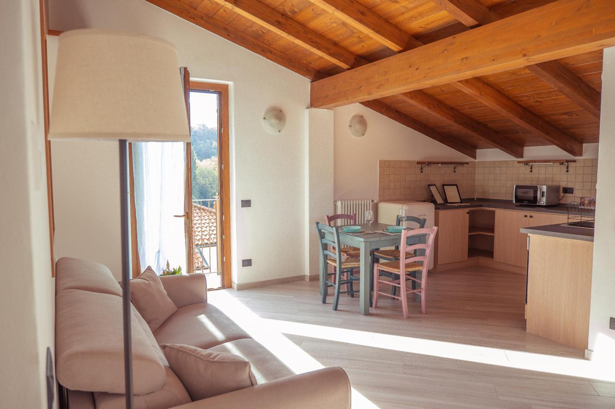 Larius Apartment - Como Lake View Mandello del Lario Exterior photo
